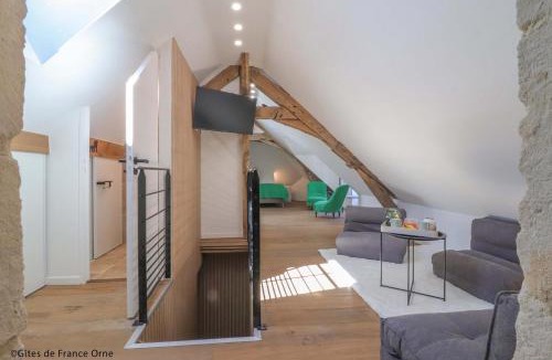 Le Bourg-Saint-Leonard House | Le Prieuré de Fougy