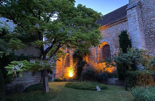 Sainte-Vertu House | Le prieuré de Sainte Vertu