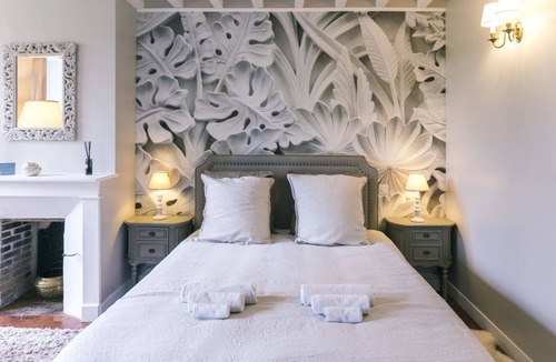 Saint-Romain-le-Preux House | Le Prieuré du Preux