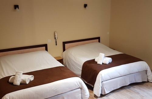 Bourg-Saint-Andeol Hotel | Le Prieuré