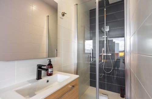Saint Nicolas - Charles III - Ville vieille - Trois Maisons - Leopold Apartment | Le Prouvé II - Très bel appartement climatisé