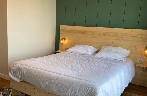 Boulogne-Centre Apartment | Le Ptit Debussy concierge Leroy C