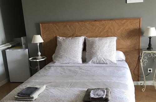 Chahaignes House | Le Puits de la Montrée