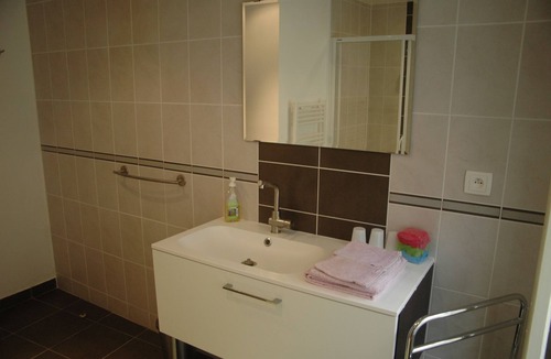 Salives House | Le Puits Fortifie