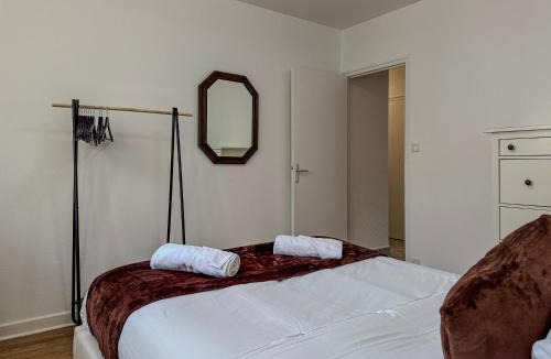 Quartier Exposition-Bajatiere Apartment | Le QG Joffre