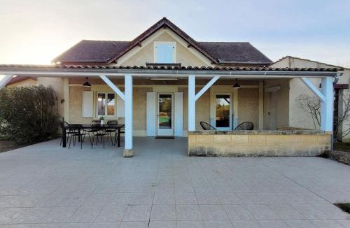 Saint-Vincent-de-Cosse House | Le Quai