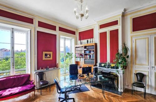 Griffon - Royale Apartment | Le Quai Lassagne