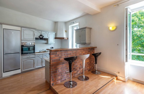 Laval Apartment | Le Quai - Wifi - Centre-ville