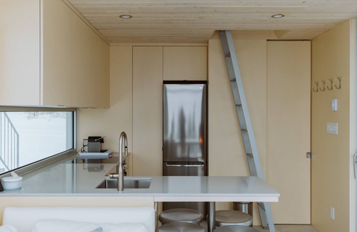 Lac Beauport Ski Chalet | Le QUARTZ - Panoramic Views with Spa near Quebec City