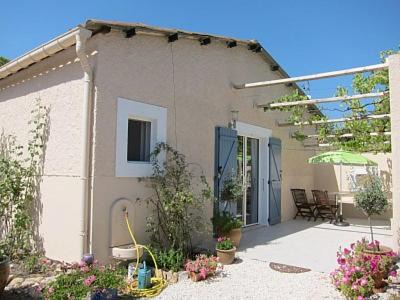 Laroque-des-Alberes Apartment | Le Quatorze