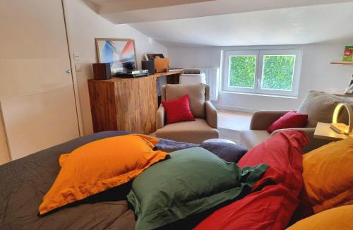 Menesplet Apartment | Le Quatorze