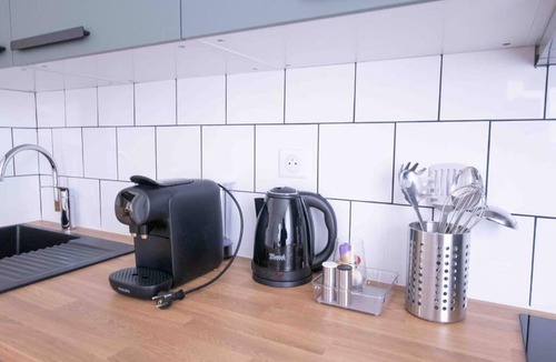 Les Gondoles Apartment | Le Rêveur - Parking Gratuit, Wifi, RER C Choisy-le-Roi