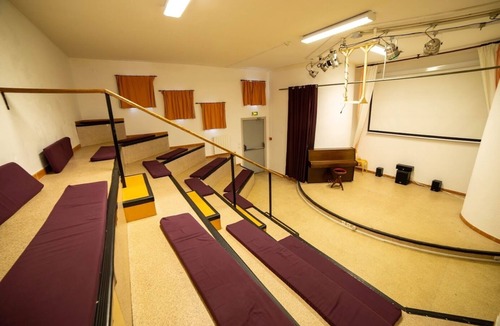 Saint-Etienne-de-Tinee Hotel | Le Rabuons