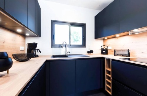 Carnac House | Le Rahic by Interhome