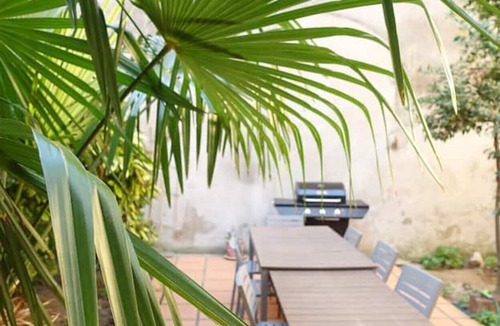 Ornaisons House | Le Ramonetage - big holiday home with Patio in the south of France