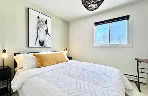 Ste. Foy Apartment | Le Ranch - with EV Chrger Level 2