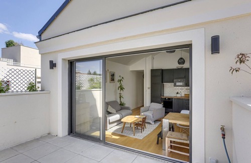 Clamart Apartment | Le Rayon de Soleil de Clamart