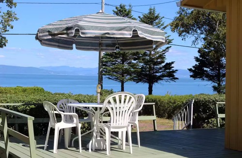 Riviere-Ouelle Ski Chalet | Le Reflet Chaletnn