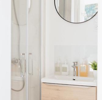 Pont Rean Apartment | Le Reflet des Cygnes