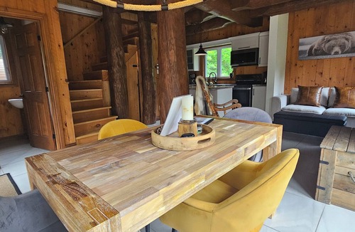 Saint-Alexis-des-Monts Cabin | Le Refuge, Chutes à Lessardn