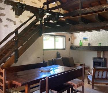 Saint-Pierre-dels-Forcats House | Le refuge cerdan