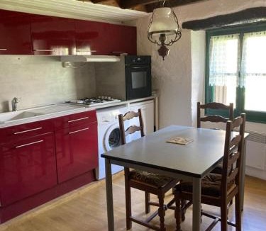 Saint-Pierre-dels-Forcats House | Le refuge cerdan