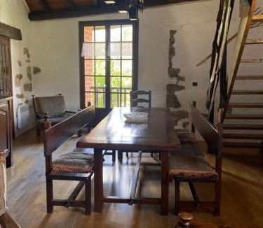 Saint-Pierre-dels-Forcats House | Le refuge cerdan