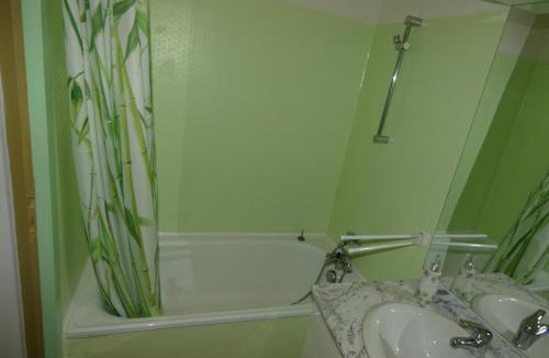 Saint-Aventin Apartment | Le refuge 66