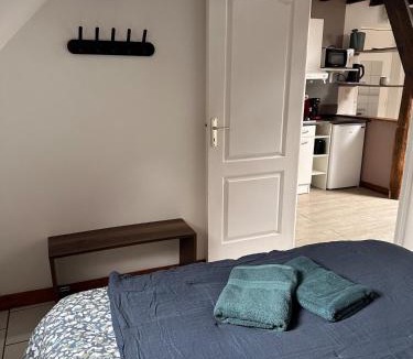 Maintenon Apartment | Le Refuge appartement proche Château Maintenon