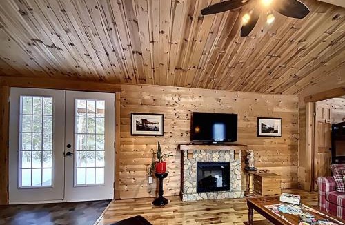 Saint-Gabriel-de-Rimouski Ski Chalet | Le Refuge au Mont Comi