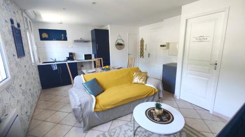 Lourdes Apartment | Le refuge Bleu et Or