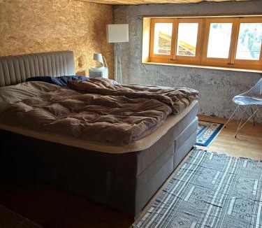 Heremence Apartment | Le refuge boisé