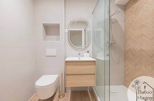 Magny-le-Hongre Apartment | Le Refuge de Bagheera -Charme & Confort Disneyland