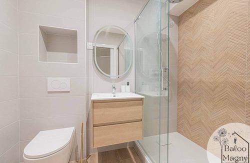Magny-le-Hongre Apartment | Le Refuge de Bagheera -Charme & Confort Disneyland