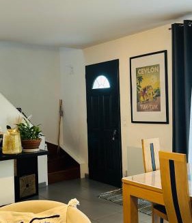 Saint-Jean-de-Vedas Apartment | Le refuge de Camille