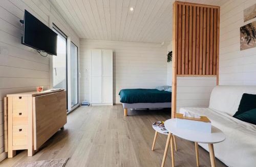 Ludon-Medoc Apartment | Le Refuge de Guilmä