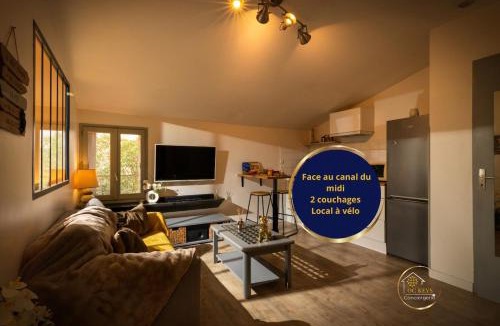 Castelnaudary Apartment | Le refuge du canal Local à vélo Face canal du midi