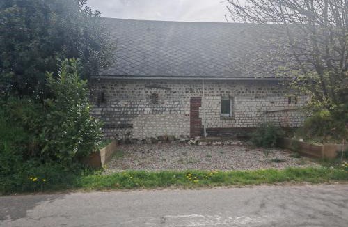Goderville House | Le refuge du chat endormi