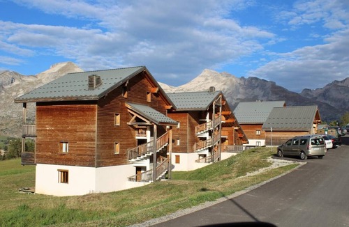 La Joue du Loup Apartment | Le Refuge du Loup - Panoramic view, Netflix & Pool