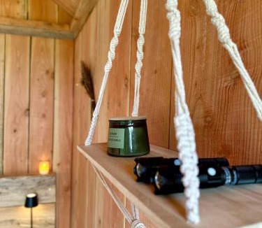 Glanville Other | Le Refuge en bois nuit insolite en pleine Nature