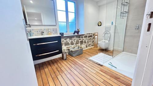 Tesse-Froulay Villa | Le Refuge Etoilé