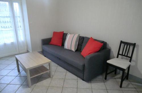 Champagne-Saint-Hilaire House | Le Refuge