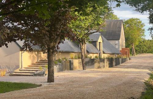 Neuille-Pont-Pierre House | Le Refuge