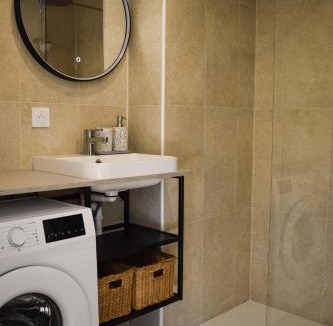Quartier Exposition-Bajatiere Apartment | Le Refuge Grenoblois - Cosy 2 pièces avec balcon