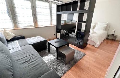 Le Kremlin-Bicetre Apartment | Le refuge paisible, parking, proche Paris