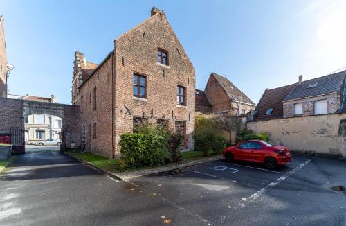 Douai Apartment | Le Refuge - Parking privée - Wifi - Netflix