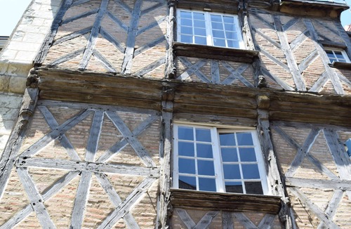 Angers House | Le refuge Royale