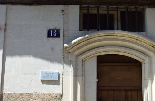 Angers House | Le refuge Royale