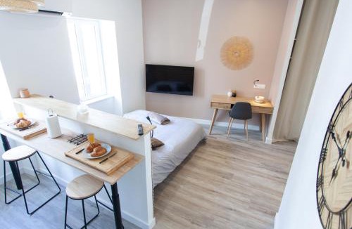Valence-sur-Baise Apartment | Le Refuge Valencien - Douceur et Élégance