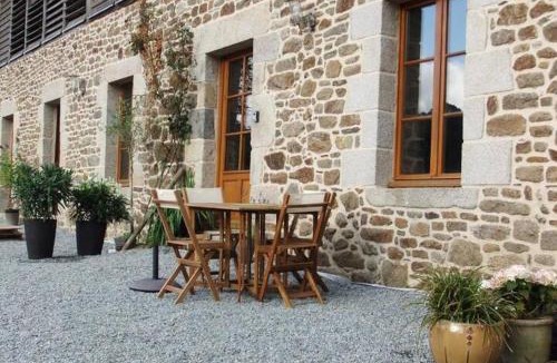 Lanvallay House | Le relai de la tannerie
